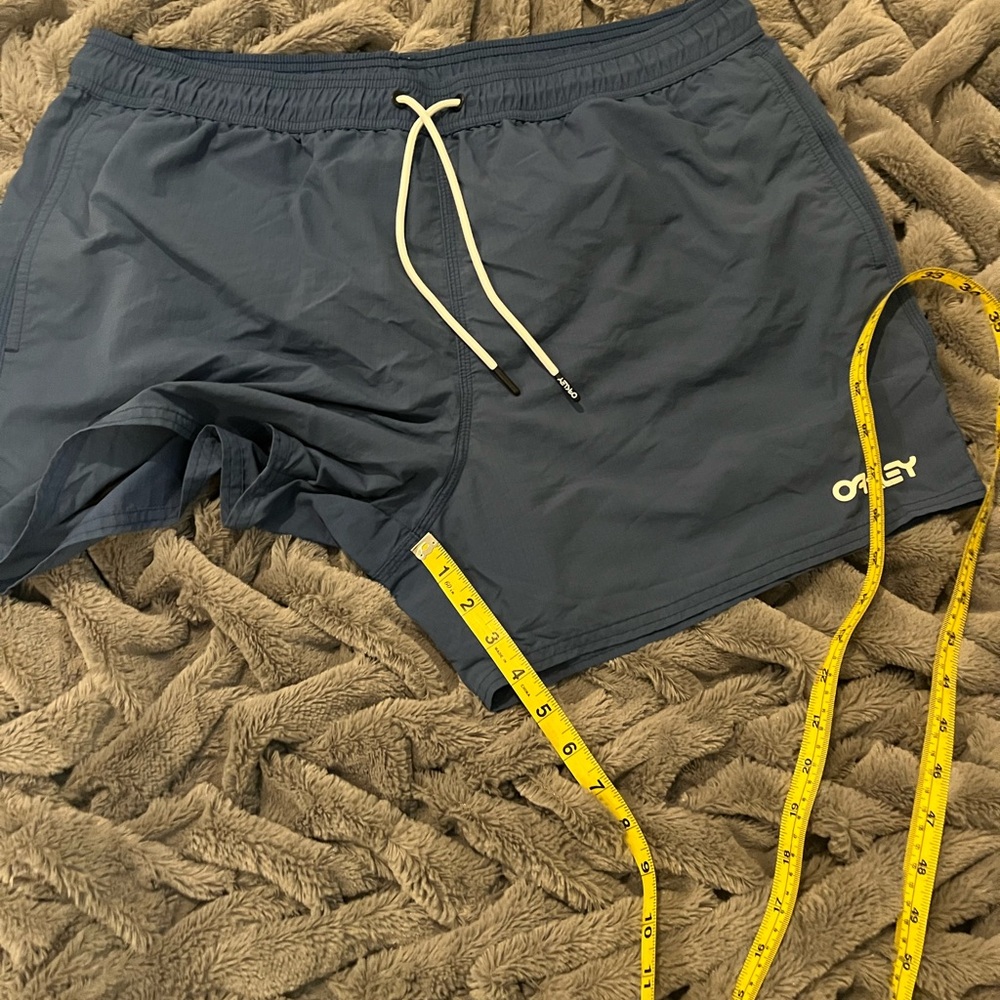 Oakley Blue Mens Standard All Day Beach Short Size XL - Picture 10 of 11